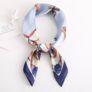 Retro Horse Chain Print Square Scarf Faux Satin Satin Neck Head Wrap For Women Elegant Office Fashion Accessory