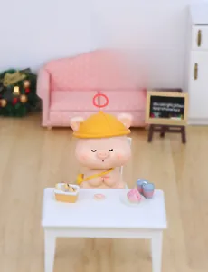 Micro landscape set with a shaking pig wearing a hat and mini food accessories