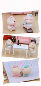 Cute couple pig resin figurines set with mini skateboard and dining table accessories