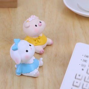Cute resin pig and rabbit figurines for car dashboard and desk decor
