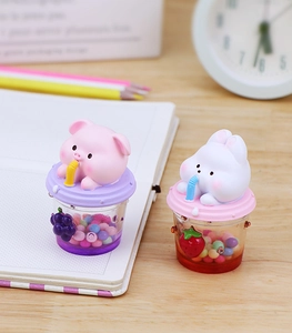 Figurines miniatures de tasses d'animaux mignons avec motifs de cochon et lapin