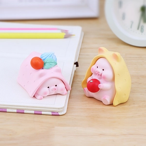 Cute resin pig figurines with blankets for desk and car interior decor, two styles set