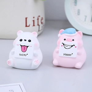 Simpatiche statuine in resina orso e maiale per decorazione scrivania e interni auto