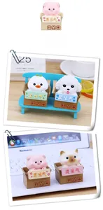 Miniature office desk pet ornaments featuring cute animals in cardboard boxes