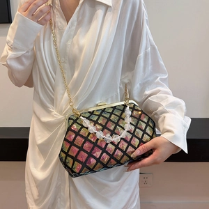 Fashionable sequin lattice handbag with gold clasp and pearl chain for women
