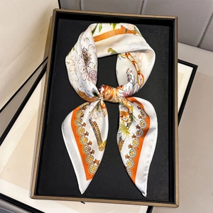 Vintage Floral Print Satin Square Scarf For Women Elegant Chain Pattern Silk Like Neck Scarf Decorative Head Scarf Accessory