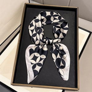 Elegant Square Scarf Satin-Like Satin Polyester Geometric Floral Pattern Headscarf For Women Neck Scarf Hair Wrap