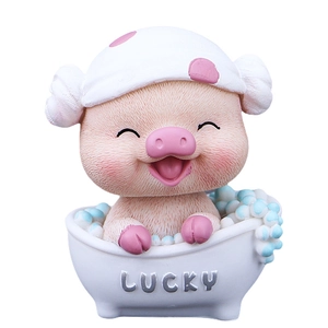 Figurine mignonne de cochon dans une baignoire en résine pour décoration de bureau