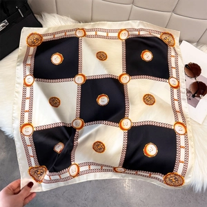 Vintage Satin Square Scarf For Women Checkered Chain Lion Head Print Elegant Silk Like Neck Scarf For Office Casual Wear