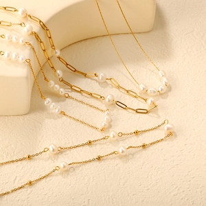 Parure de colliers en acier inoxydable doré 18K avec de véritables perles d'eau douce