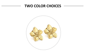 Macro shot showing radiant textures on 18K gold stainless steel flower stud earrings