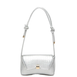 Borsa baguette argento con stampa coccodrillo e fibbia in metallo dorato stile retrò
