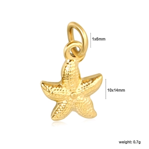 Macro detail of gold starfish pendant with dimensions 10x14mm and weight 0.7g