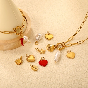 Gold 18K stainless steel chunky chains with heart, starfish, and pearl charms set