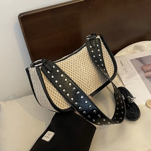 Women Straw Underarm Bag Rivet Studded PU Leather Trim Niche Design Retro Summer Vacation Shoulder Crossbody Handbag