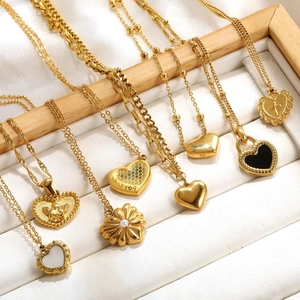 Collier Pendentif Coeur Acier Inoxydable Plaque Or Coquille Künstliche Perle Zircon Email Retro Niche Design Bijoux Femmes