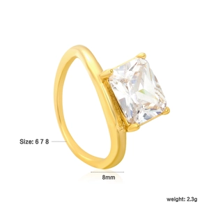 Four-prong 8mm square zircon ring in gold-plated stainless steel for women