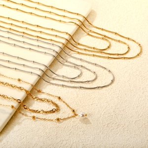 Mehrlagige Halskette Edelstahl Vergoldet Imitationsperle Schlangenkette Minimalistischer Schmuck Für Damen