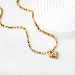 Elegant 18k gold plated stainless steel heart pendant necklace with shimmering crystals