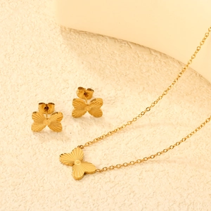 18k gold butterfly necklace and earrings jewelry set in stainless steel for women