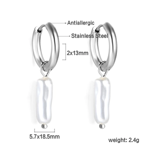 Detail of stainless steel hoop earrings with long baroque pearls and size specifications