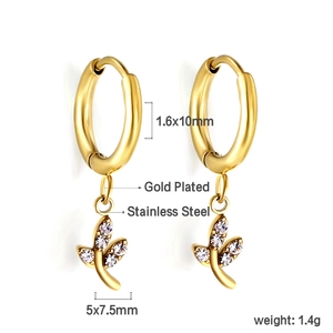 Dimensions des boucles d'oreilles feuille dorée en acier inoxydable et oxydes de zirconium