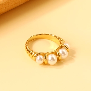 18K gold plated stainless steel ring with four white pearls and twisted rope texture