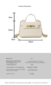 Especificaciones de tamaño para bolso beige de cuero PU con dimensiones y correa de metal