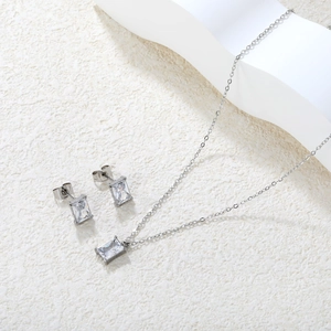 Poliertes Silber Quadrat Zirkonia Anhänger Halskette und Ohrstecker Schmuckset für Damen
