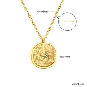 Collier en acier inoxydable doré avec pendentif étoile à huit branches de 18x17mm