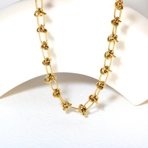 Irregular chunky link necklace with 18k gold plating on high-quality stainless steel