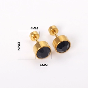 Détail des boucles d'oreilles dorées en acier inoxydable avec zircon noir et mesures
