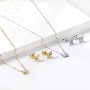 Parure bijoux cœur couronne étincelante avec collier et boucles d'oreilles en or et argent
