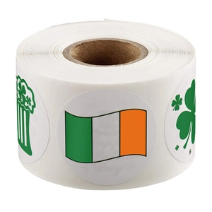 Rotolo di adesivi quadrifoglio San Patrizio per decorazioni e regali irlandesi