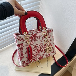 Women Embroidered Canvas Handbag Toile De Jouy Style Butterfly Tiger Floral Pattern Crossbody Bag With Heart Charm
