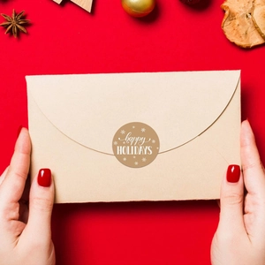 Kraft paper Happy Holidays stickers for Christmas gift packaging and envelope sealing