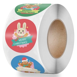Rotolo di adesivi rotondi natalizi con omino di pan di zenzero per etichette regalo