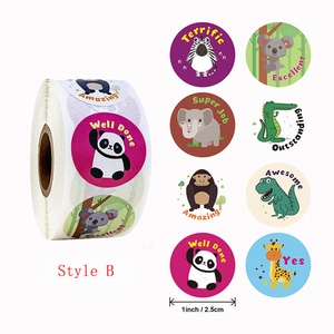 Roll of 500 reward stickers with 8 cute animal designs like panda and zebra for kids