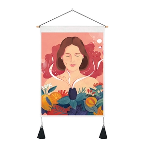 Tapiz decorativo con ilustración de niña, hojas verdes y borlas negras elegantes