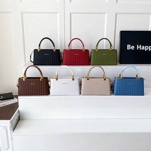 Retro woven textured crossbody box bag for women in seven various stylish colors