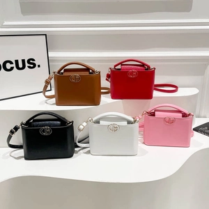 Classic grain faux leather bucket bags in five colors with gold round metal hardware logo