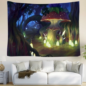Détail de tapisserie de forêt avec champignons rouges sur un canapé blanc
