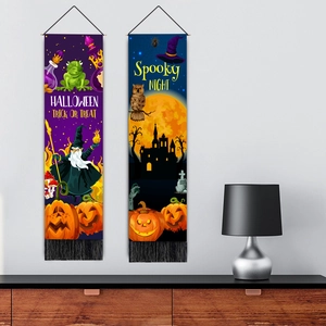 Lot de bannières d'Halloween avec imprimés effrayants, pompons et décorations murales