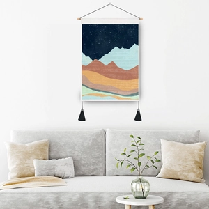 Tapisserie verticale de paysage de montagne avec ciel étoilé et décor de glands orange
