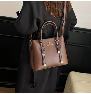 Brown lychee leather tote bag featuring golden logo and detachable shoulder strap