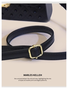 Vue macro d'un sac bandoulière en cuir matelassé noir avec boucle dorée carrée