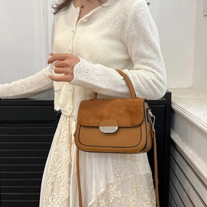 Retro brown patchwork saddle bag for women with leather flap and adjustable strap