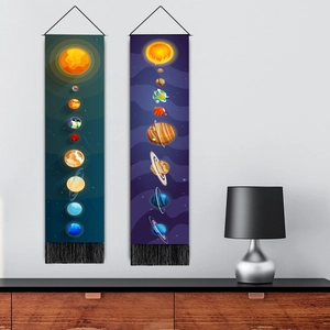 Vertikale Wandteppiche mit Sonnensystem und Planeten für die Wanddekoration zu Hause