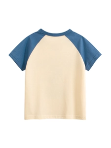 Vue arrière d'un t-shirt enfant crème avec manches raglan bleu marine et imprimé dinosaure