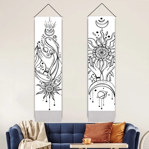 Bohemian Wall Tapestry Hanging Scroll Sun Moon Star Black And White Polyester Cotton With Wooden Rod And Tassel